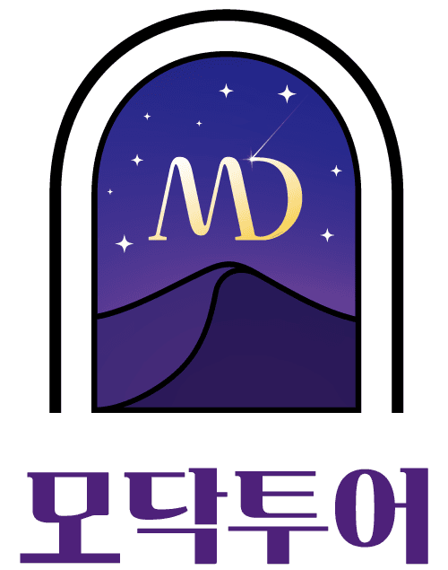 ModakTour Logo